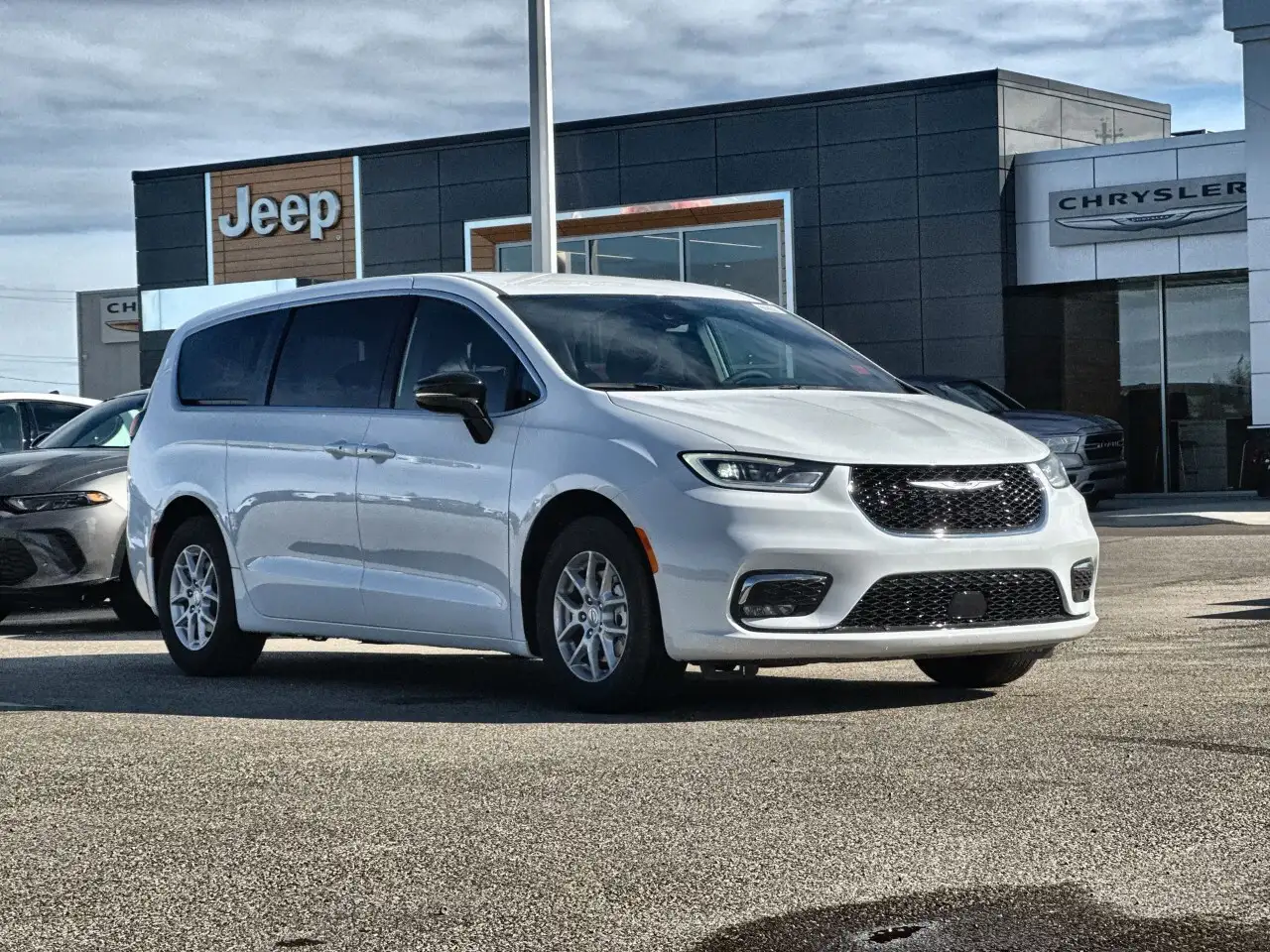 2024 Chrysler Pacifica