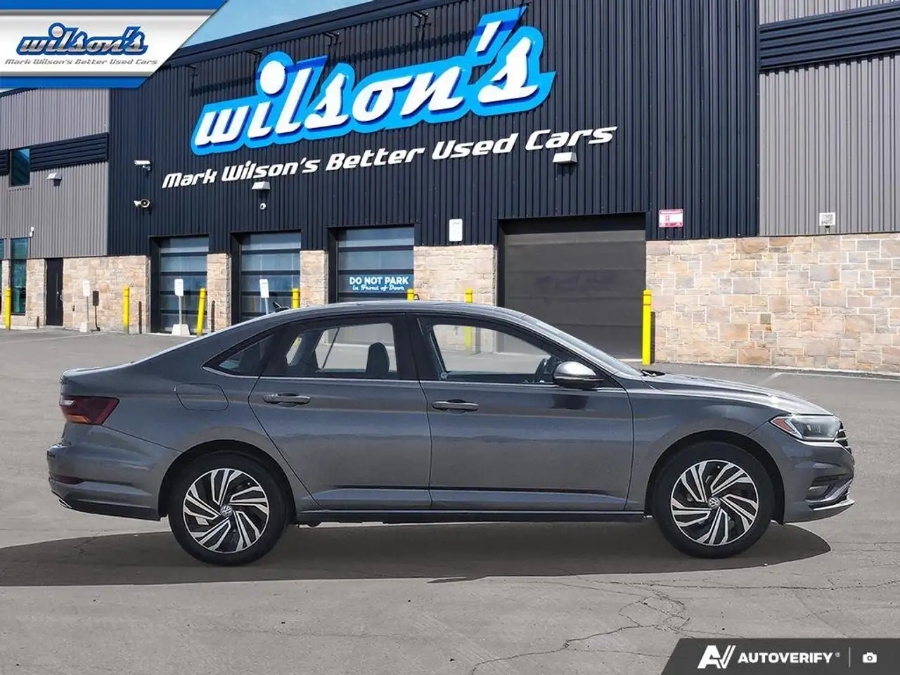 Volkswagen Jetta снимка Volkswagen Jetta