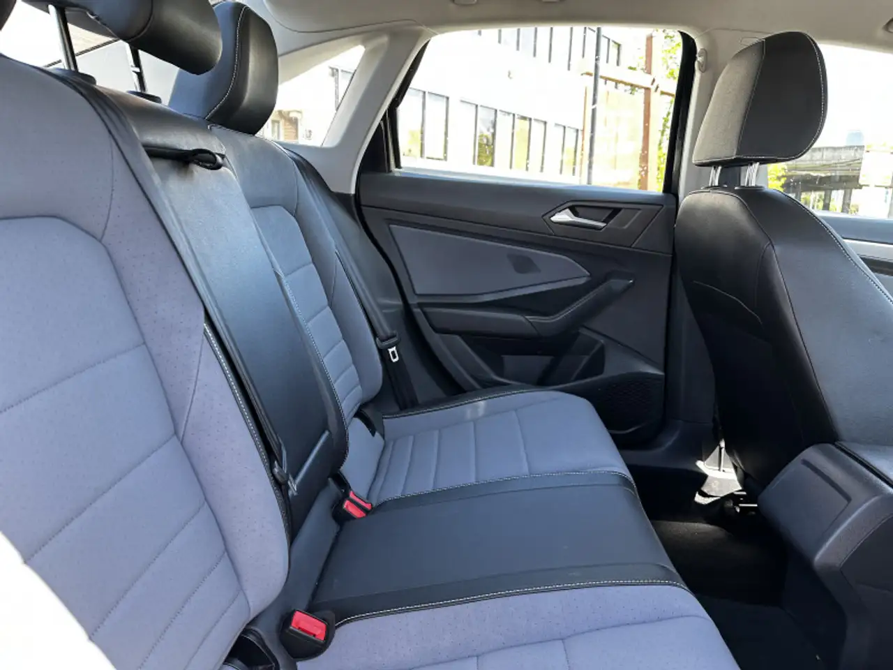 Volkswagen Jetta снимка Volkswagen Jetta