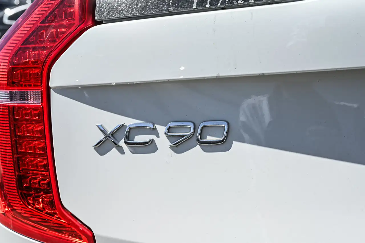 Volvo XC90 photo Volvo XC90