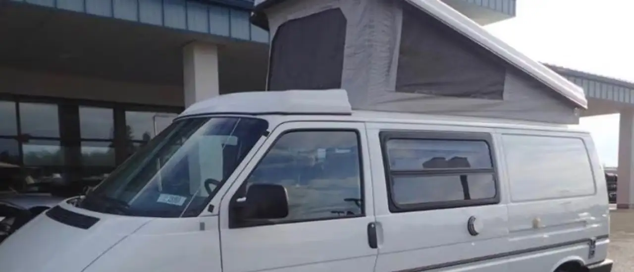 Volkswagen Eurovan снимка Volkswagen Eurovan