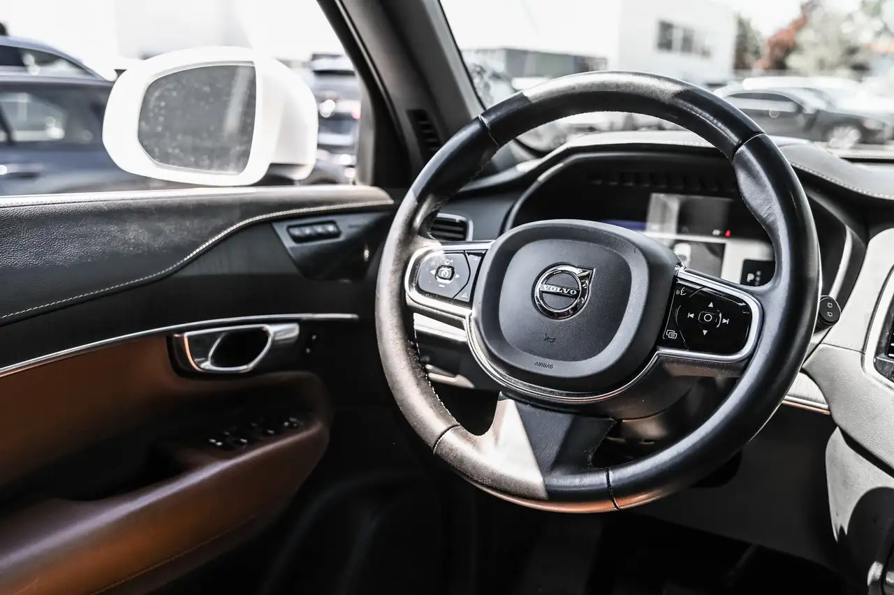 Volvo XC90 photo Volvo XC90