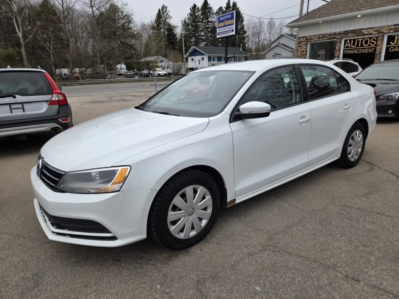 Volkswagen Jetta снимка Volkswagen Jetta
