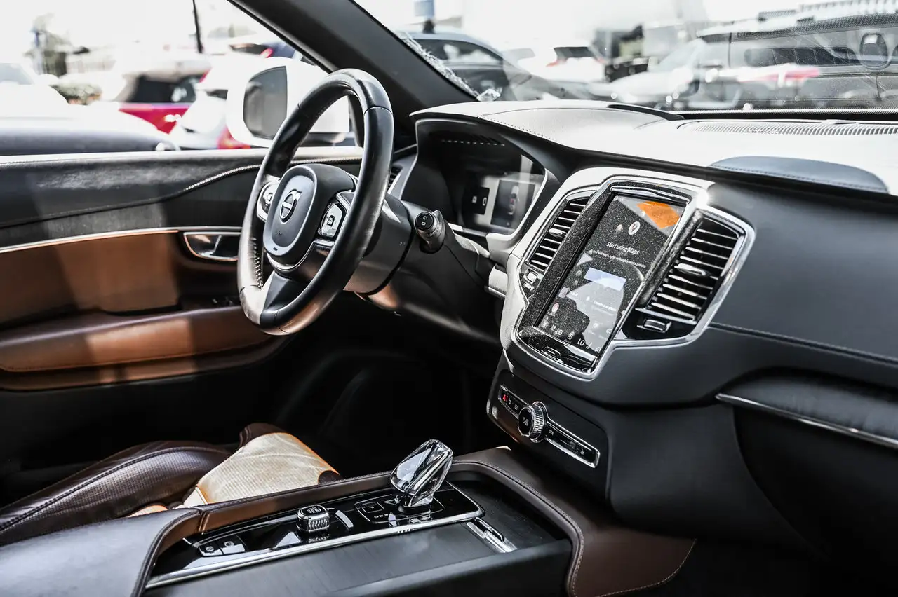 Volvo XC90 photo Volvo XC90