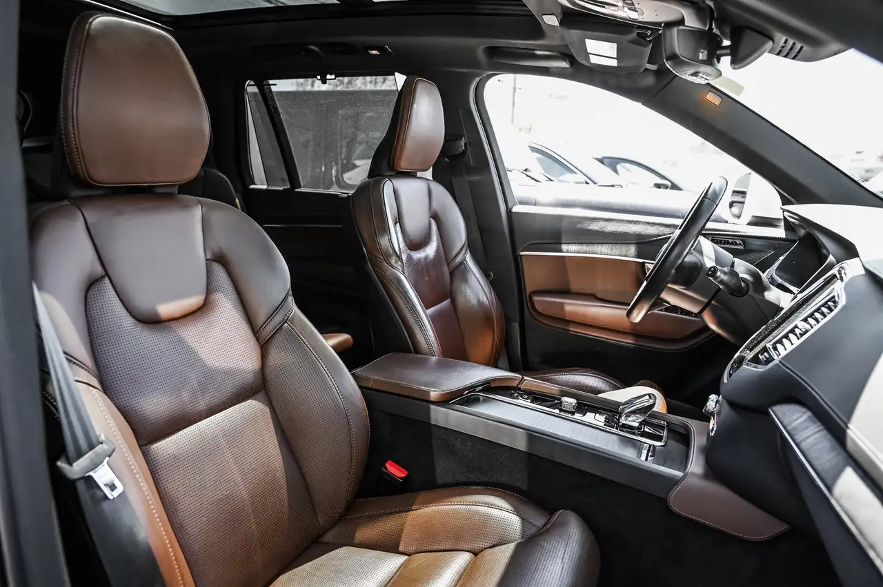 Volvo XC90 photo Volvo XC90