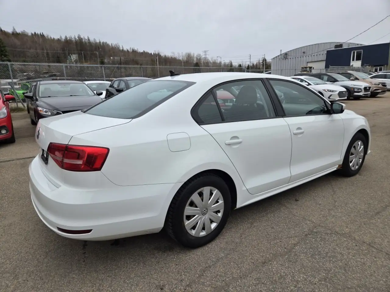 Volkswagen Jetta снимка Volkswagen Jetta