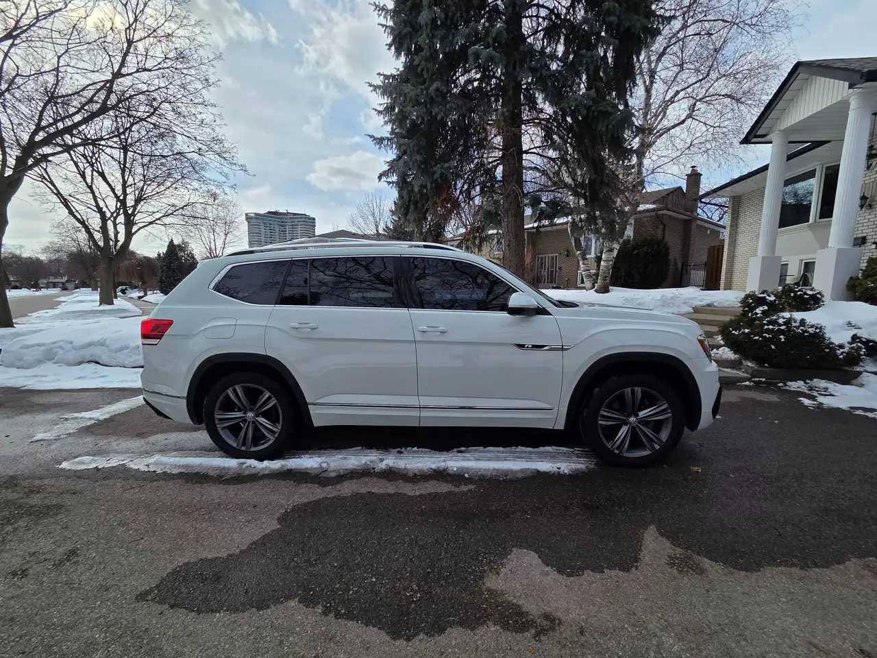 Volkswagen Atlas снимка Volkswagen Atlas