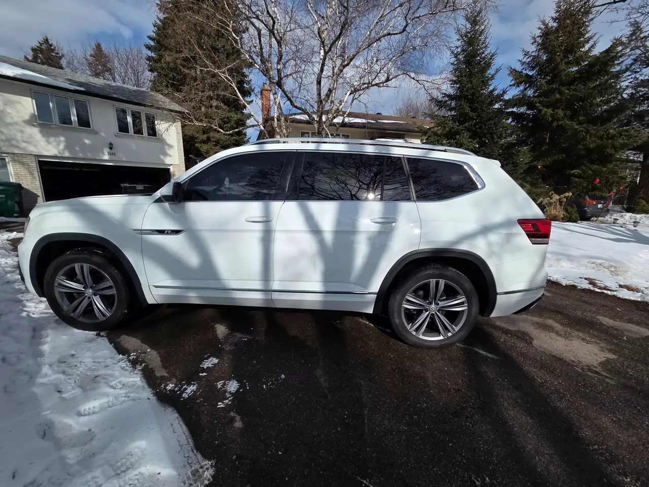 Volkswagen Atlas снимка Volkswagen Atlas