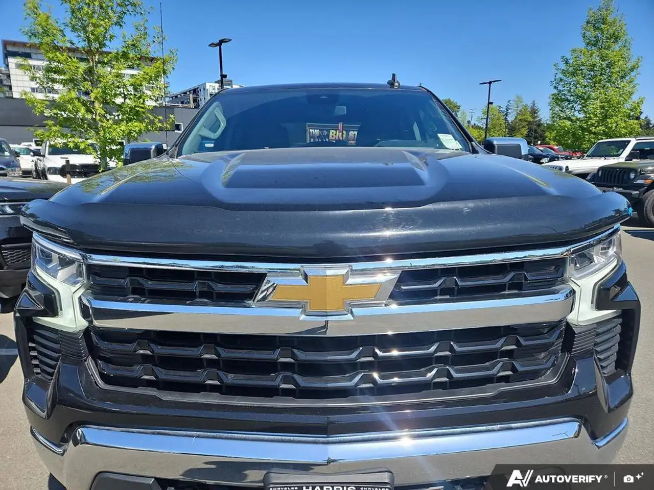Chevrolet Silverado 1500 снимка Chevrolet Silverado 1500