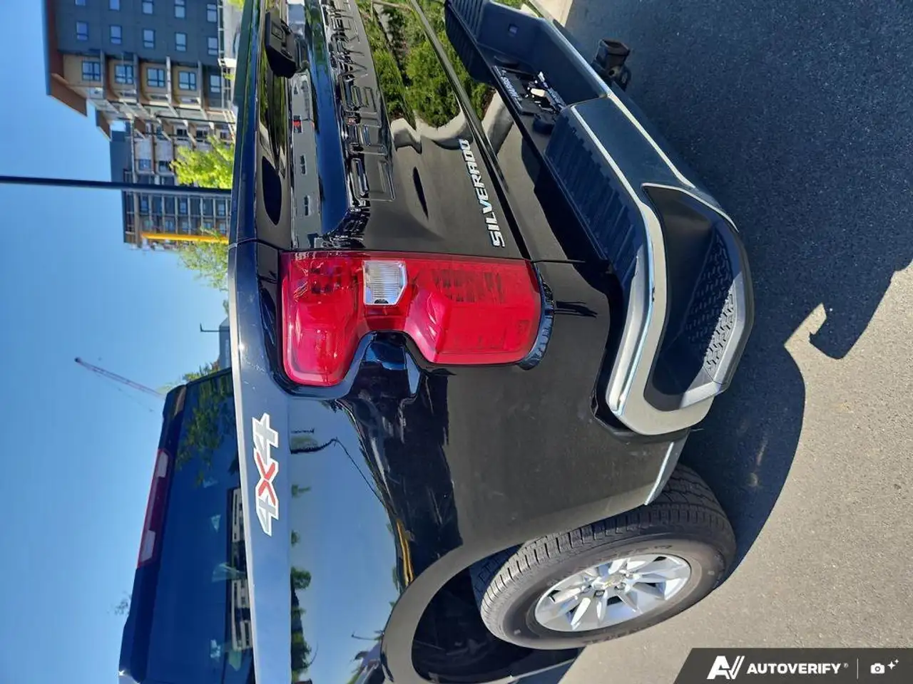 Chevrolet Silverado 1500 снимка Chevrolet Silverado 1500