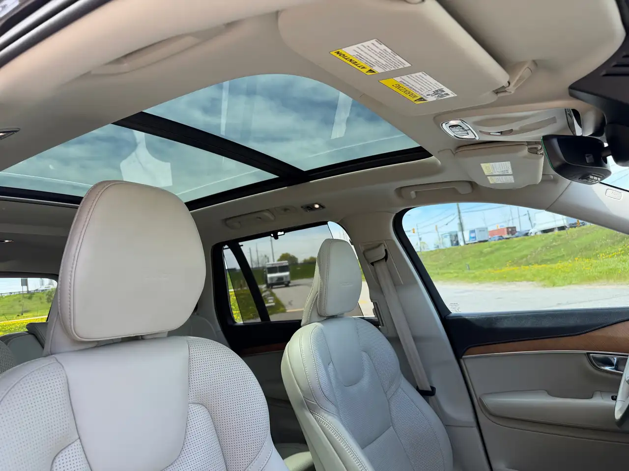 Volvo XC90 снимка Volvo XC90