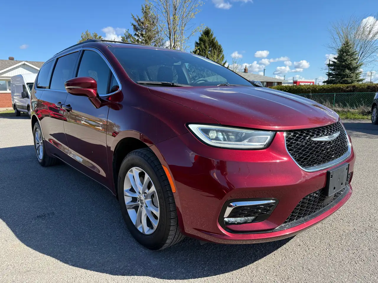 Chrysler Pacifica снимка Chrysler Pacifica