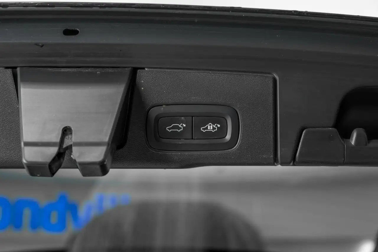 Volvo XC60 photo Volvo XC60