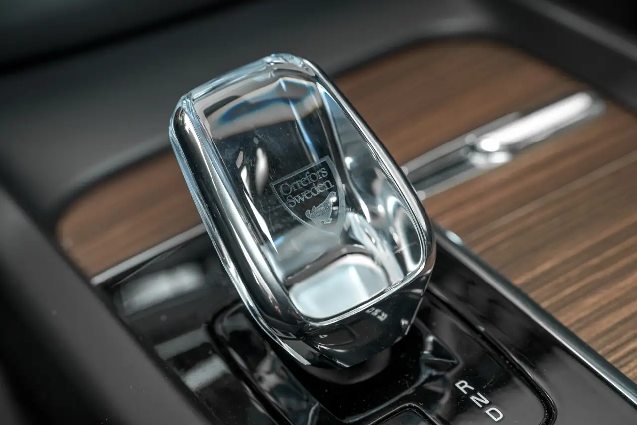 Volvo XC60 photo Volvo XC60