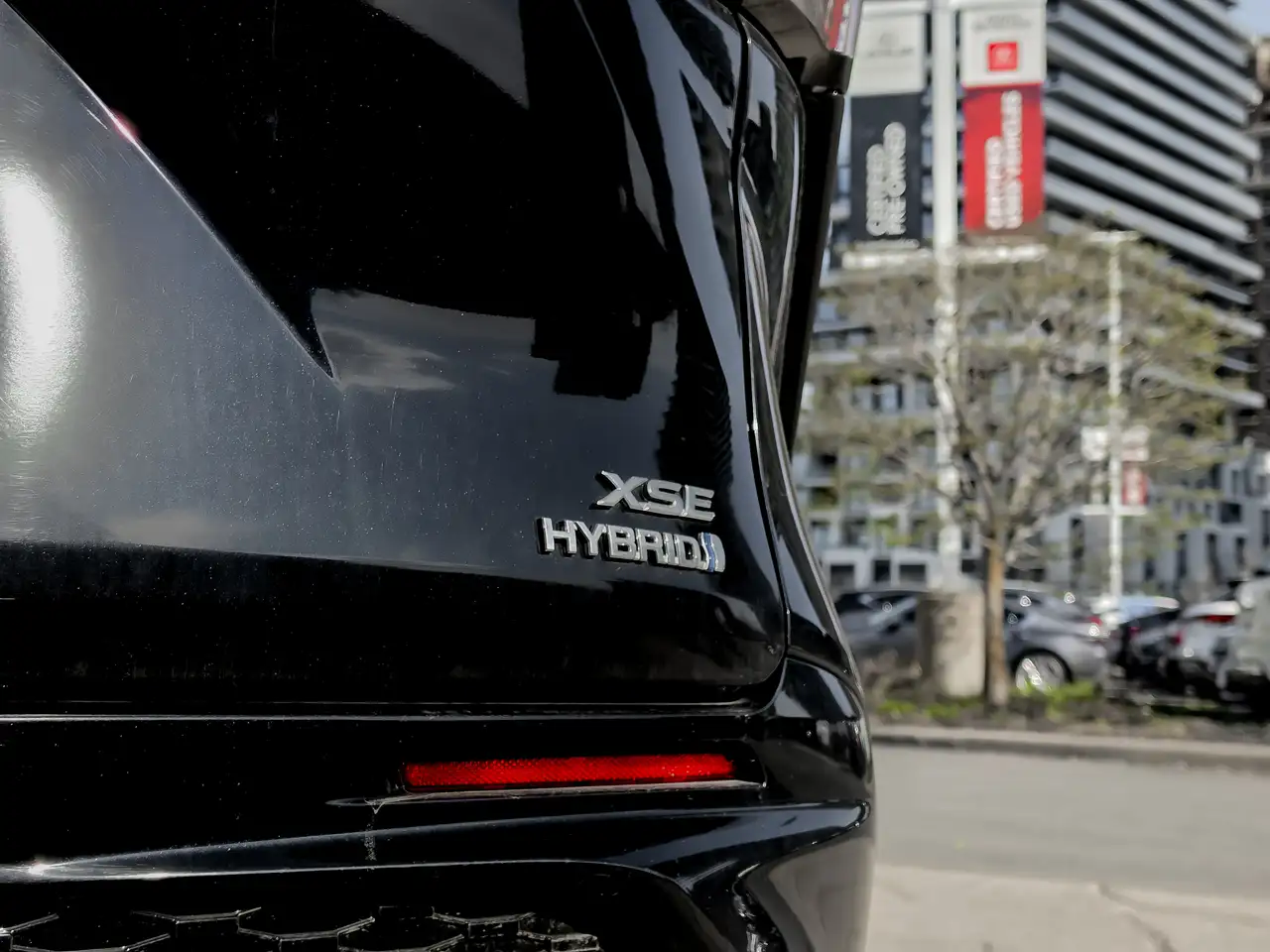 Toyota Sienna снимка Toyota Sienna