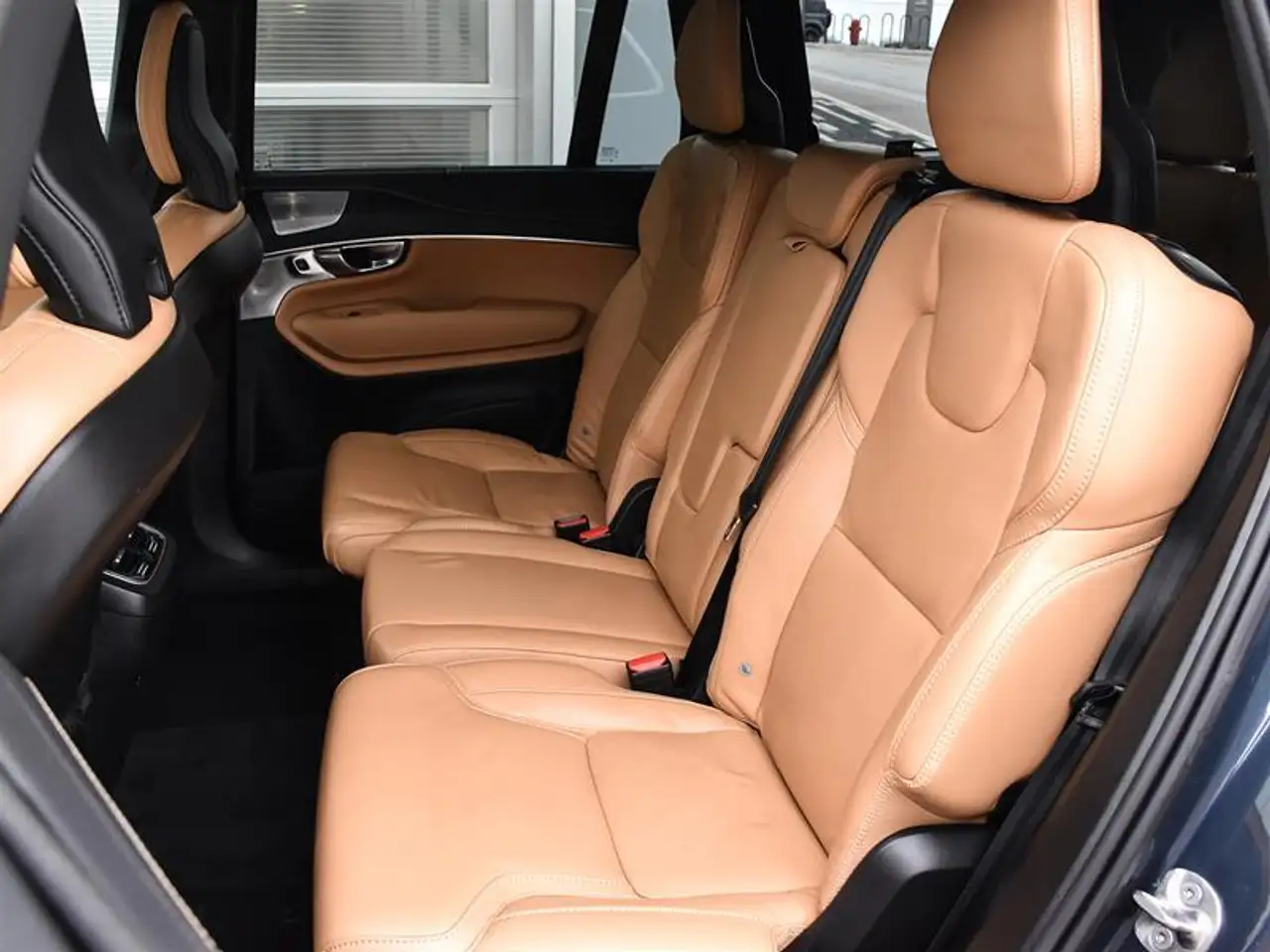 Volvo XC90 снимка Volvo XC90