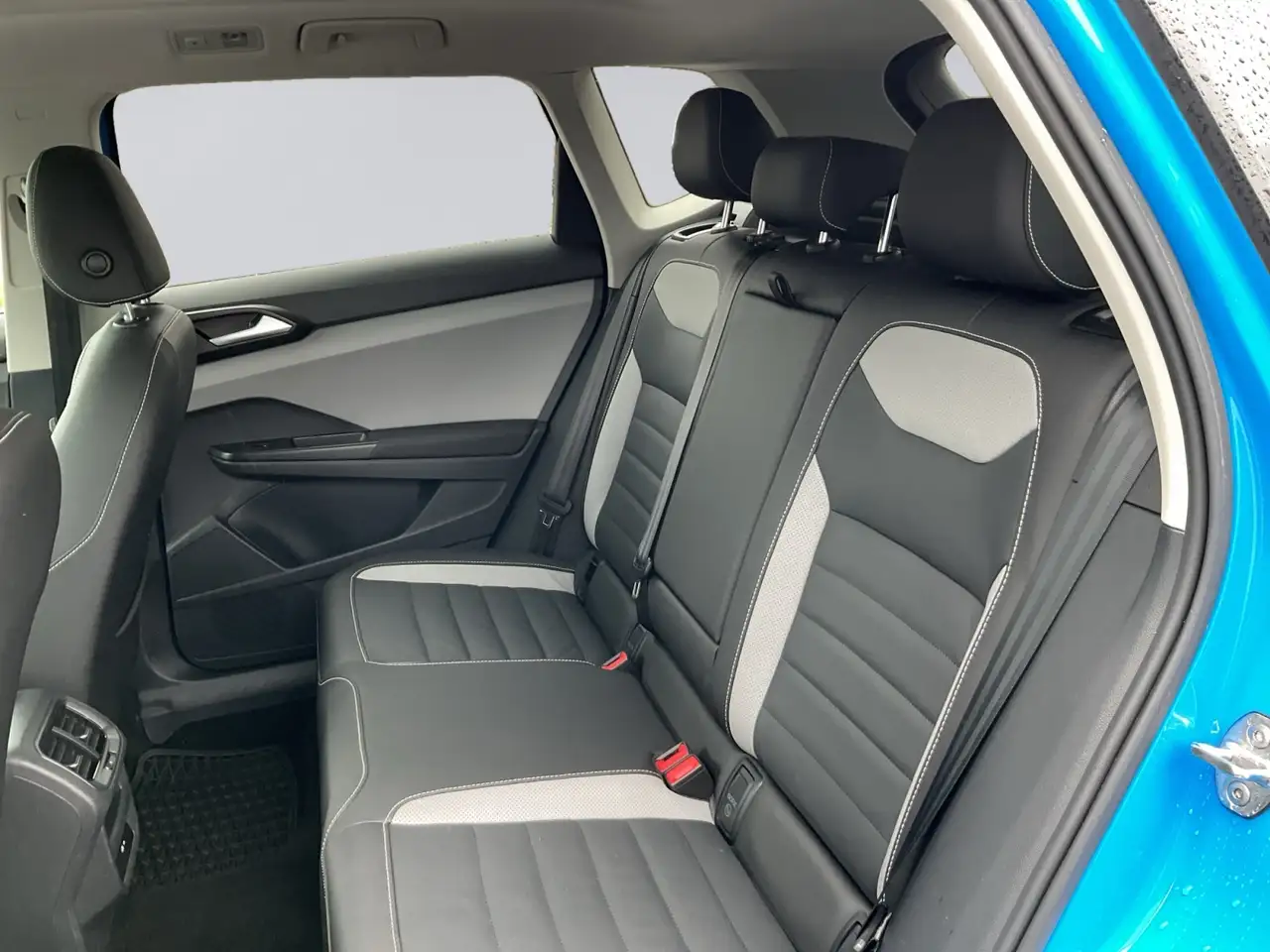 Volkswagen Taos снимка Volkswagen Taos