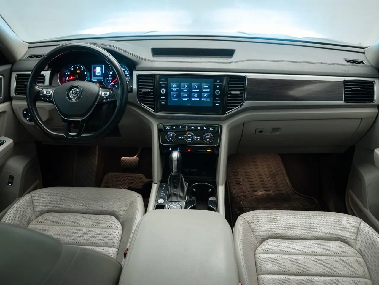 Volkswagen Atlas снимка Volkswagen Atlas