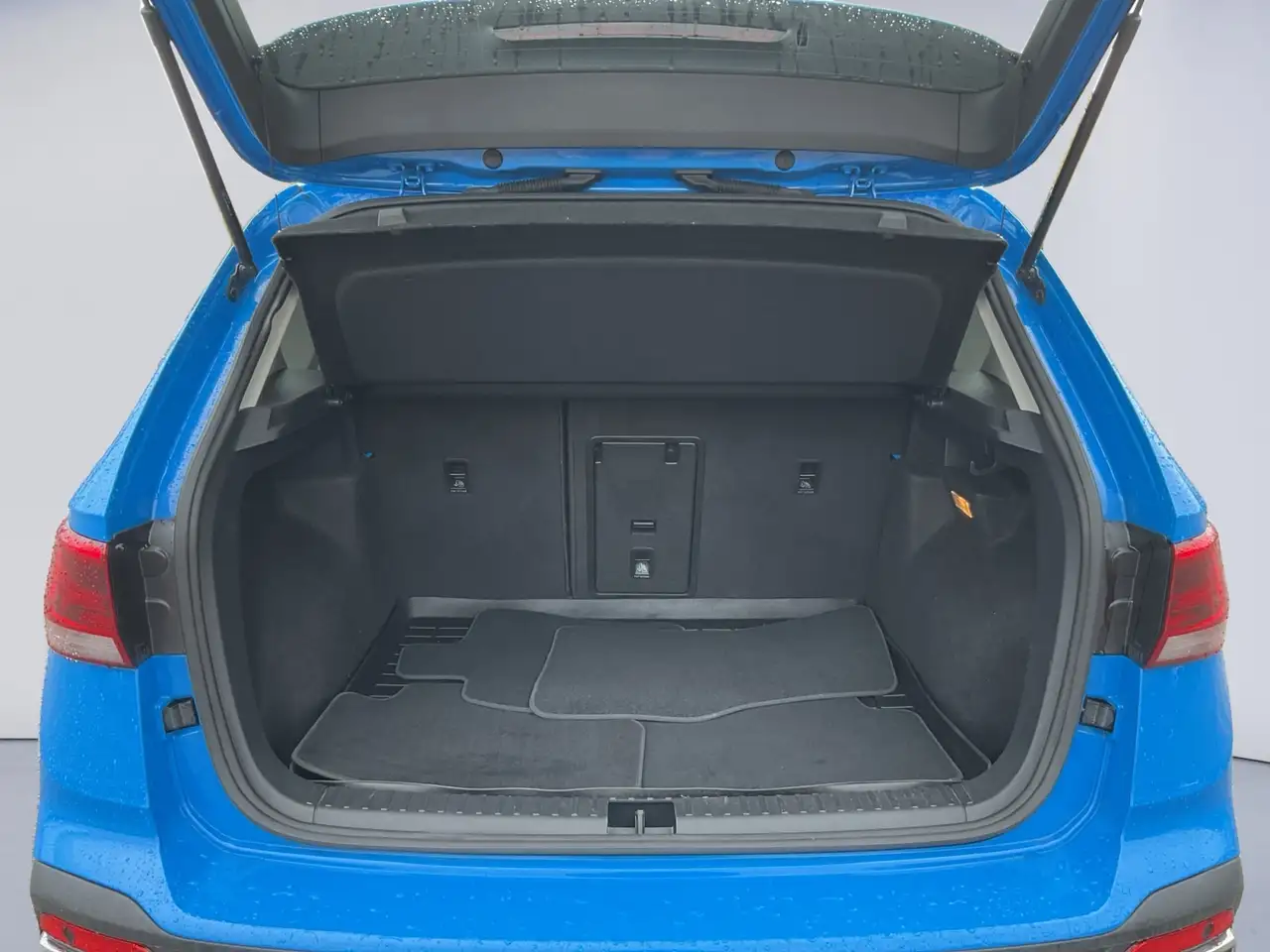 Volkswagen Taos снимка Volkswagen Taos