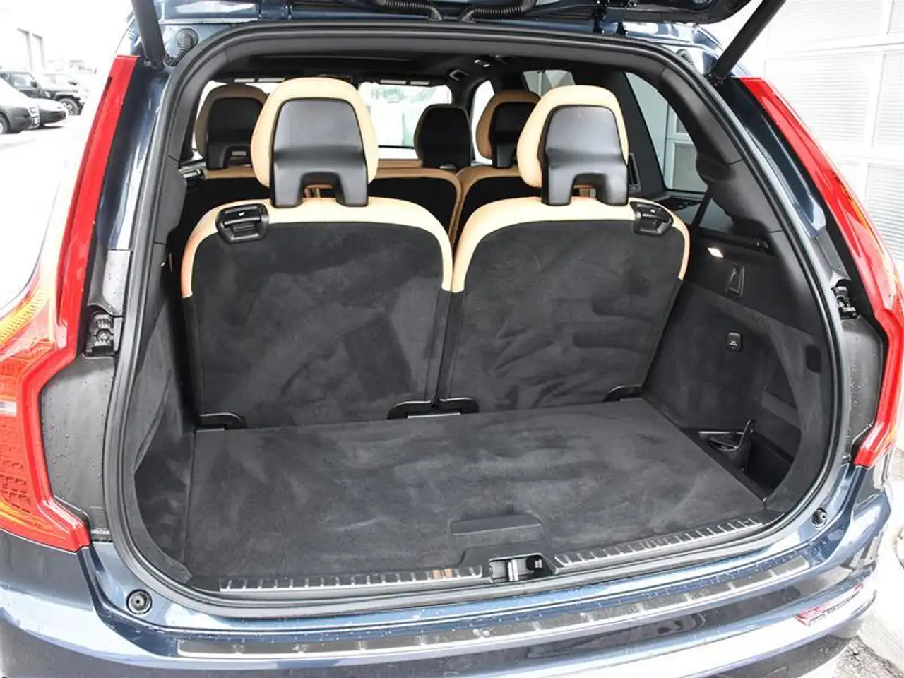 Volvo XC90 снимка Volvo XC90
