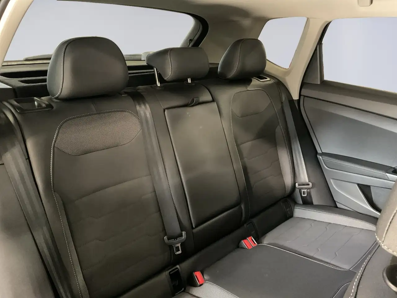 Volkswagen Taos снимка Volkswagen Taos
