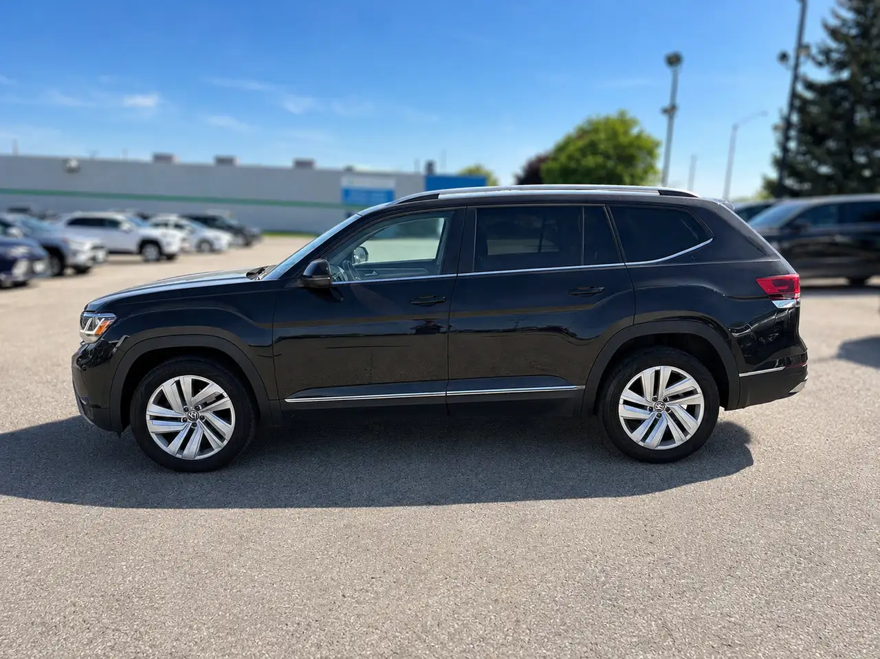 Volkswagen Atlas снимка Volkswagen Atlas