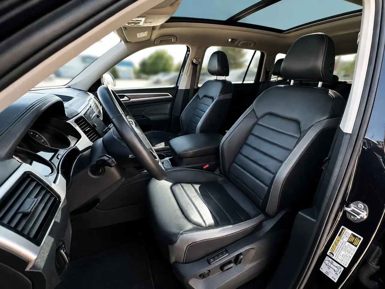 Volkswagen Atlas снимка Volkswagen Atlas