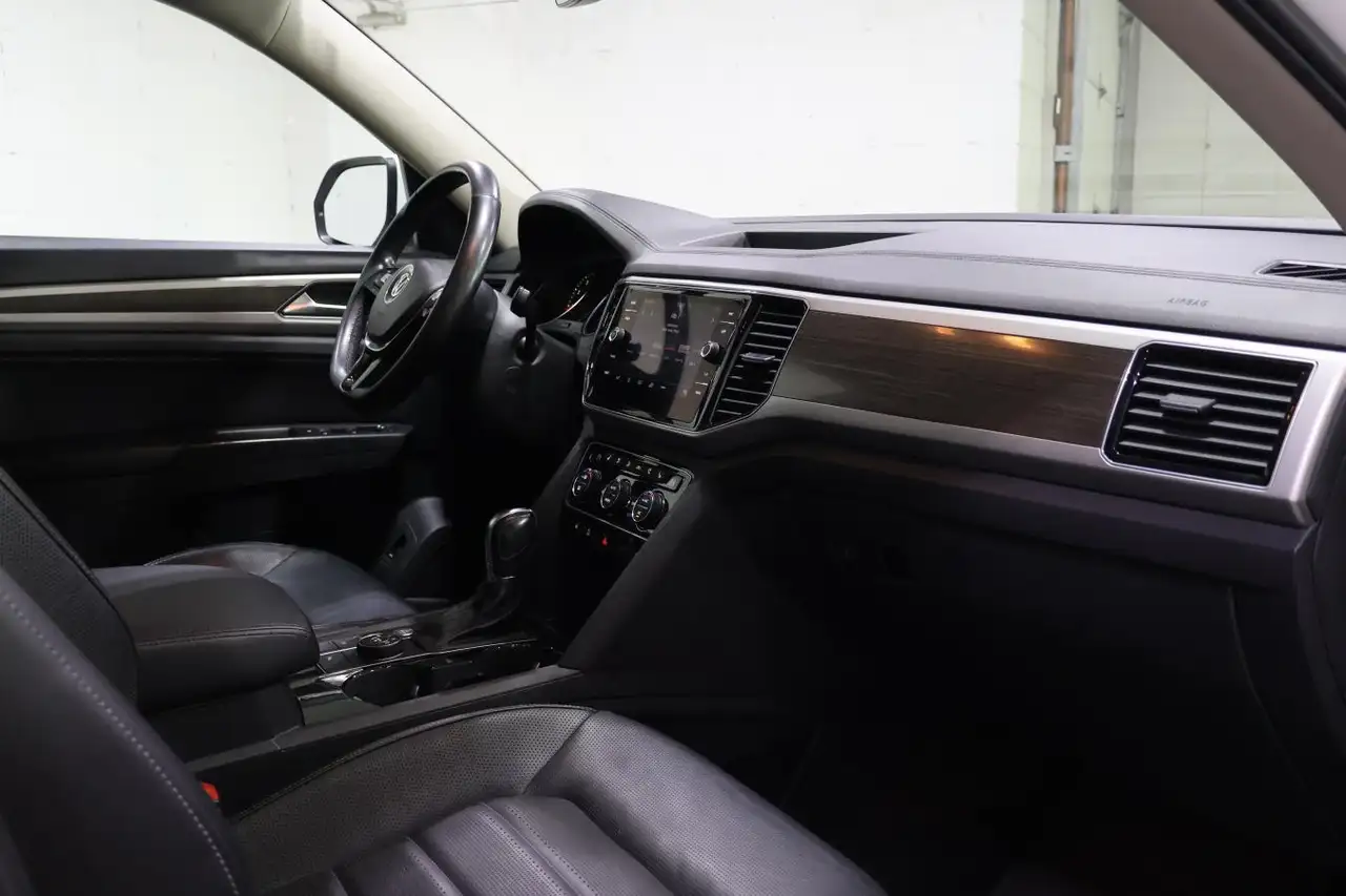 Volkswagen Atlas снимка Volkswagen Atlas