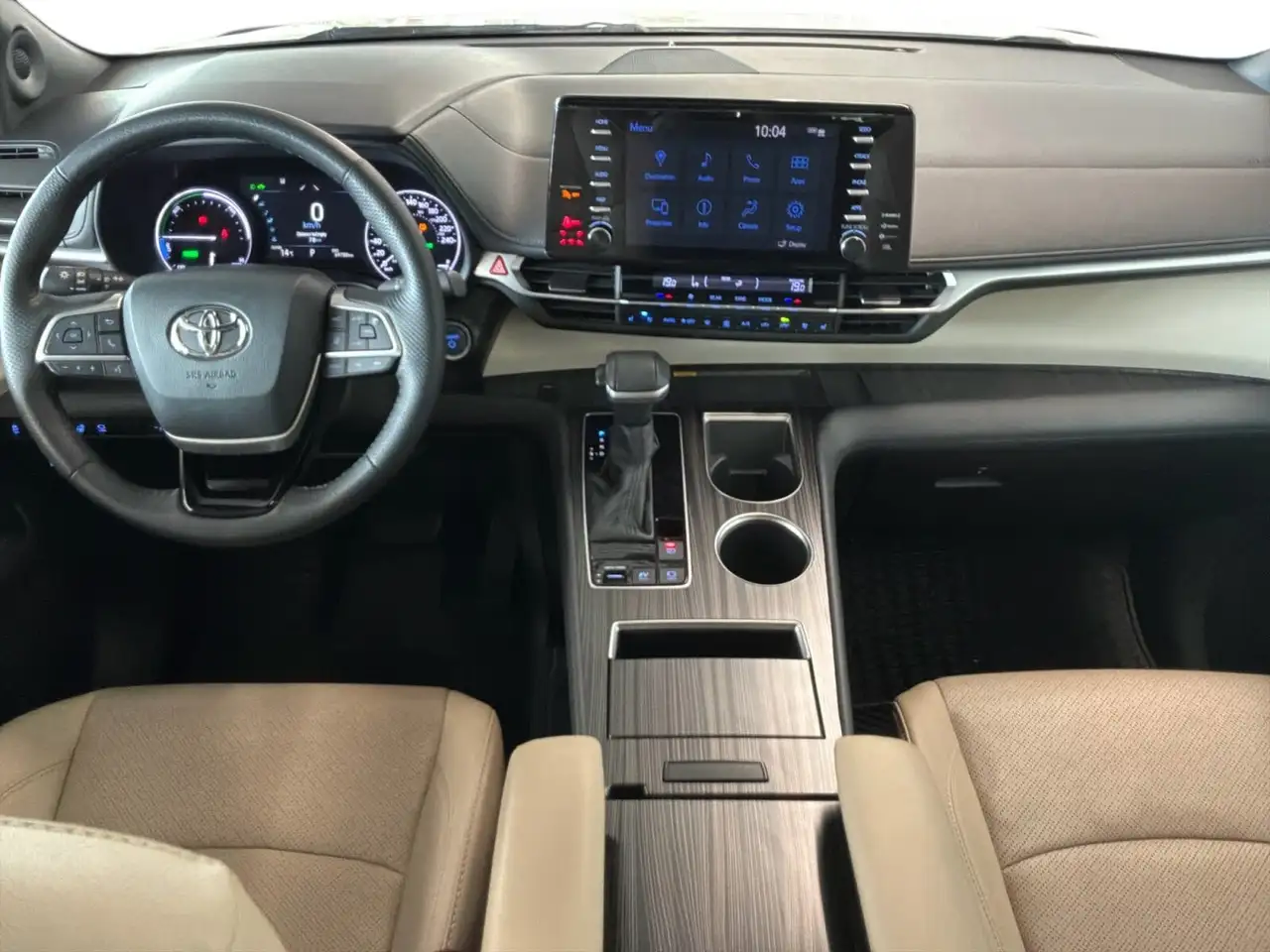 Toyota Sienna снимка Toyota Sienna