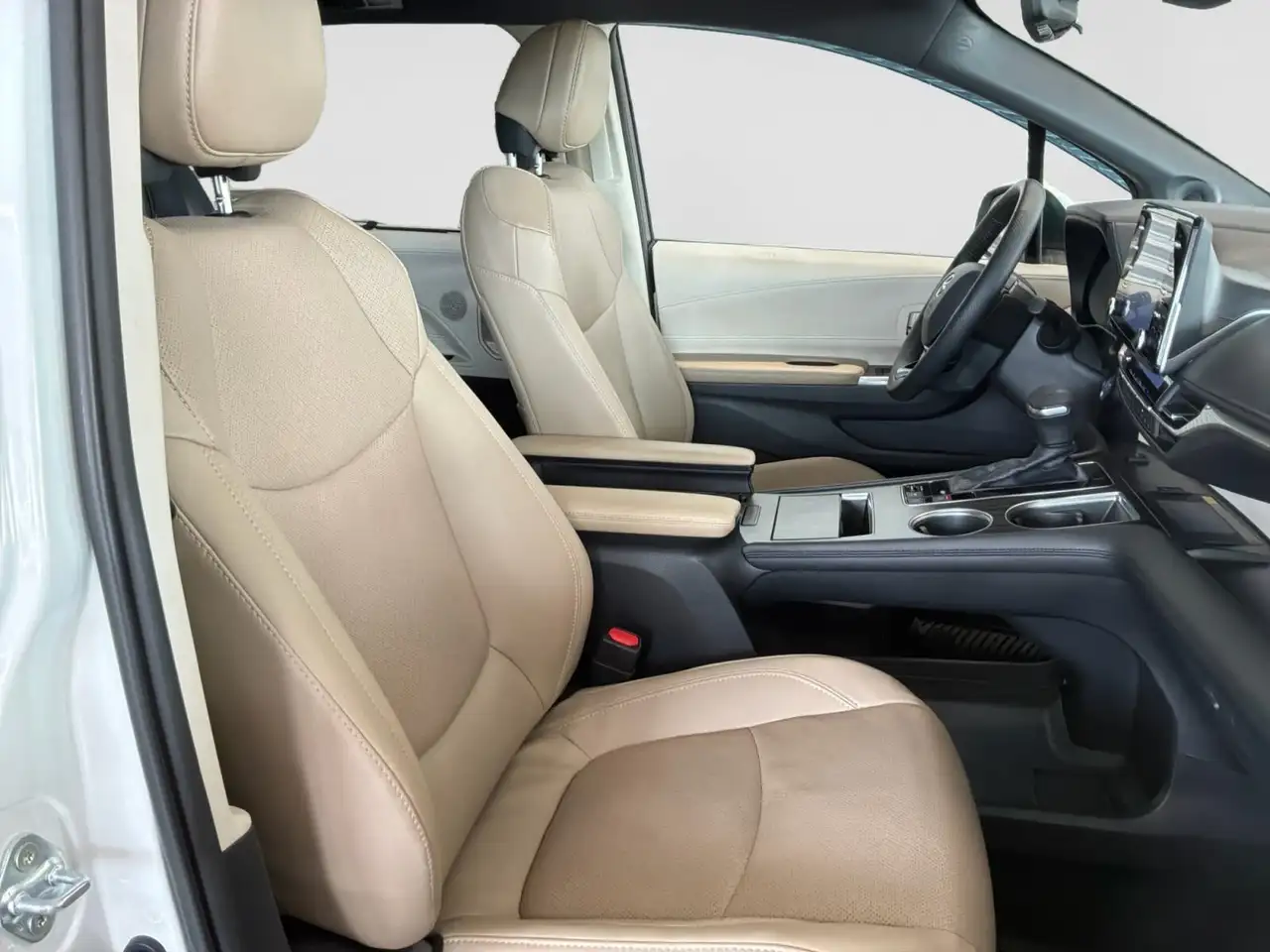 Toyota Sienna снимка Toyota Sienna