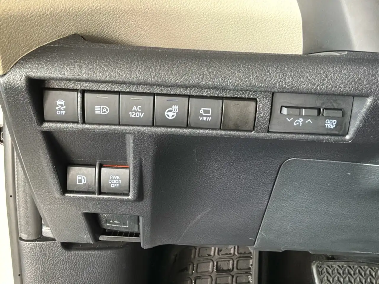 Toyota Sienna снимка Toyota Sienna