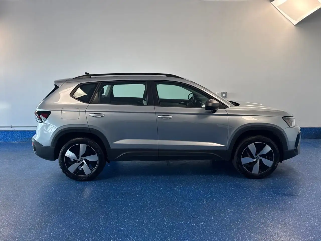 Volkswagen Taos снимка Volkswagen Taos