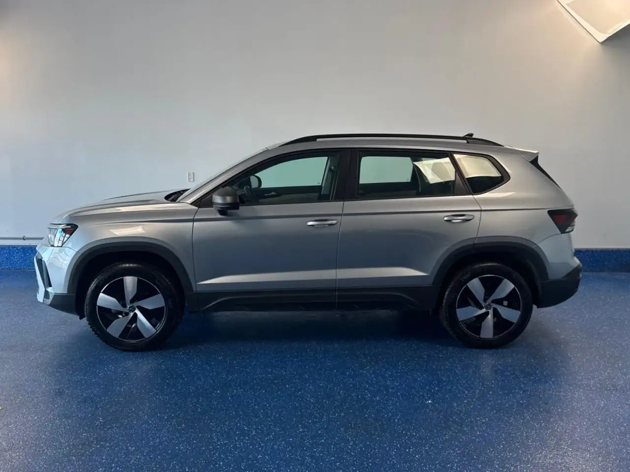 Volkswagen Taos снимка Volkswagen Taos