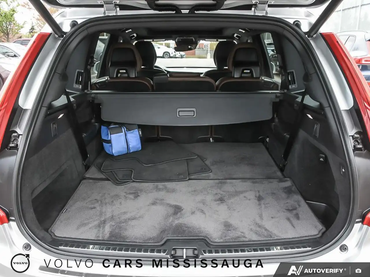 Volvo XC90 снимка Volvo XC90