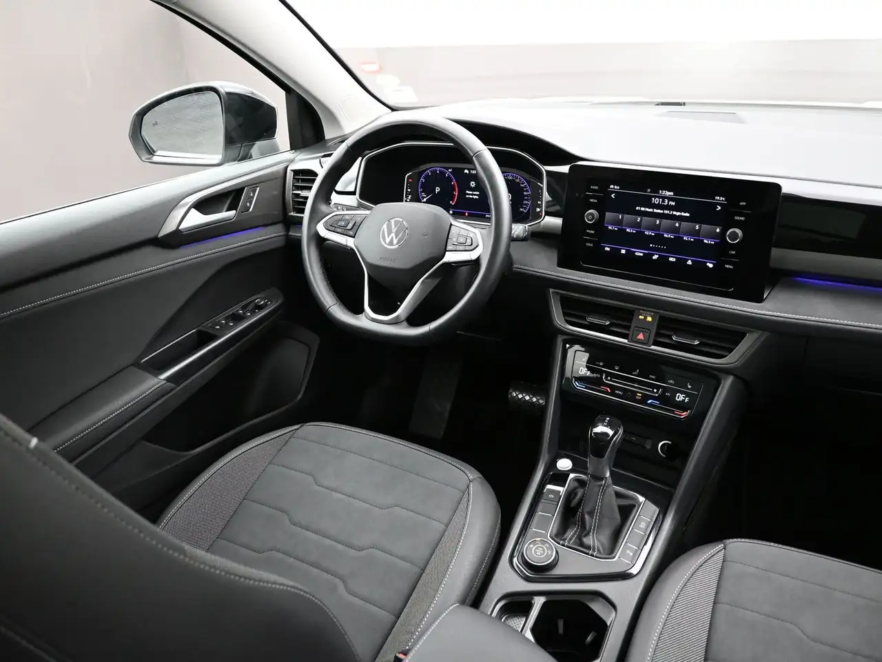 Volkswagen Taos снимка Volkswagen Taos