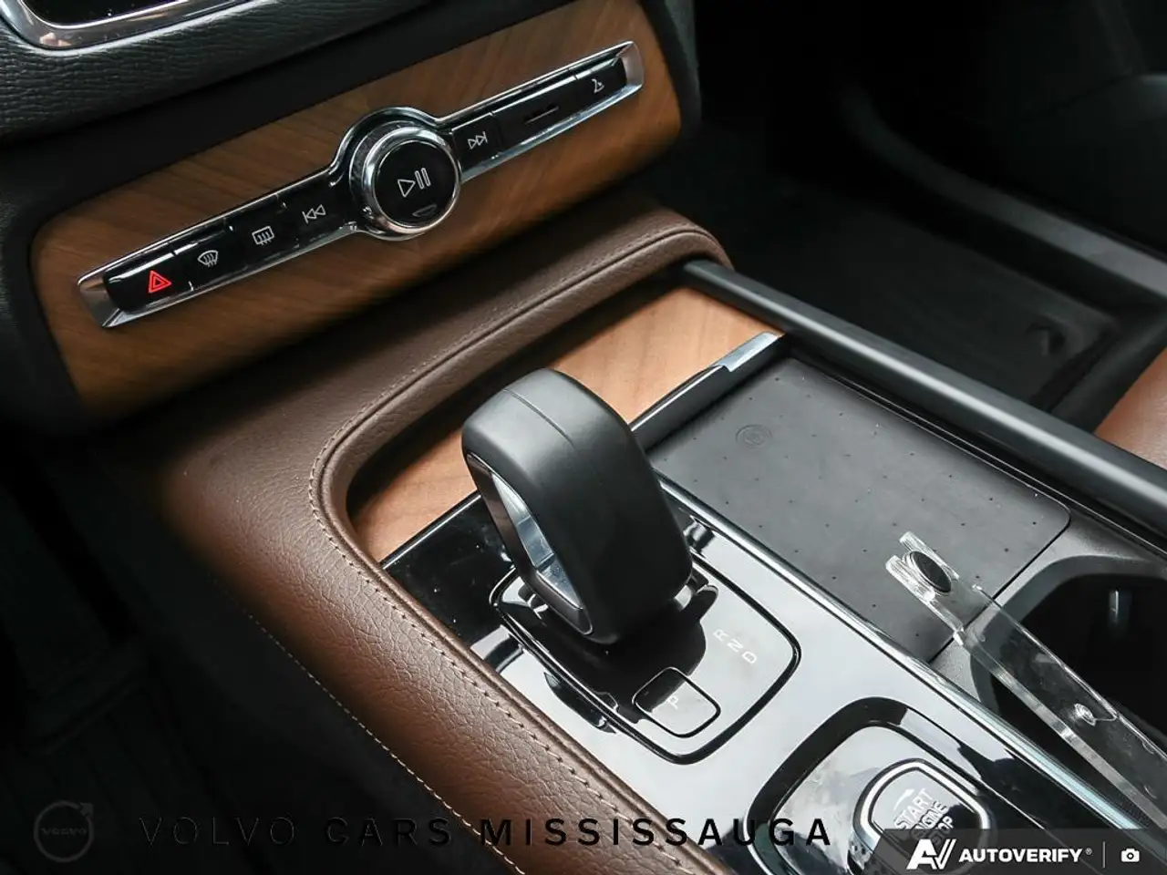 Volvo XC90 снимка Volvo XC90