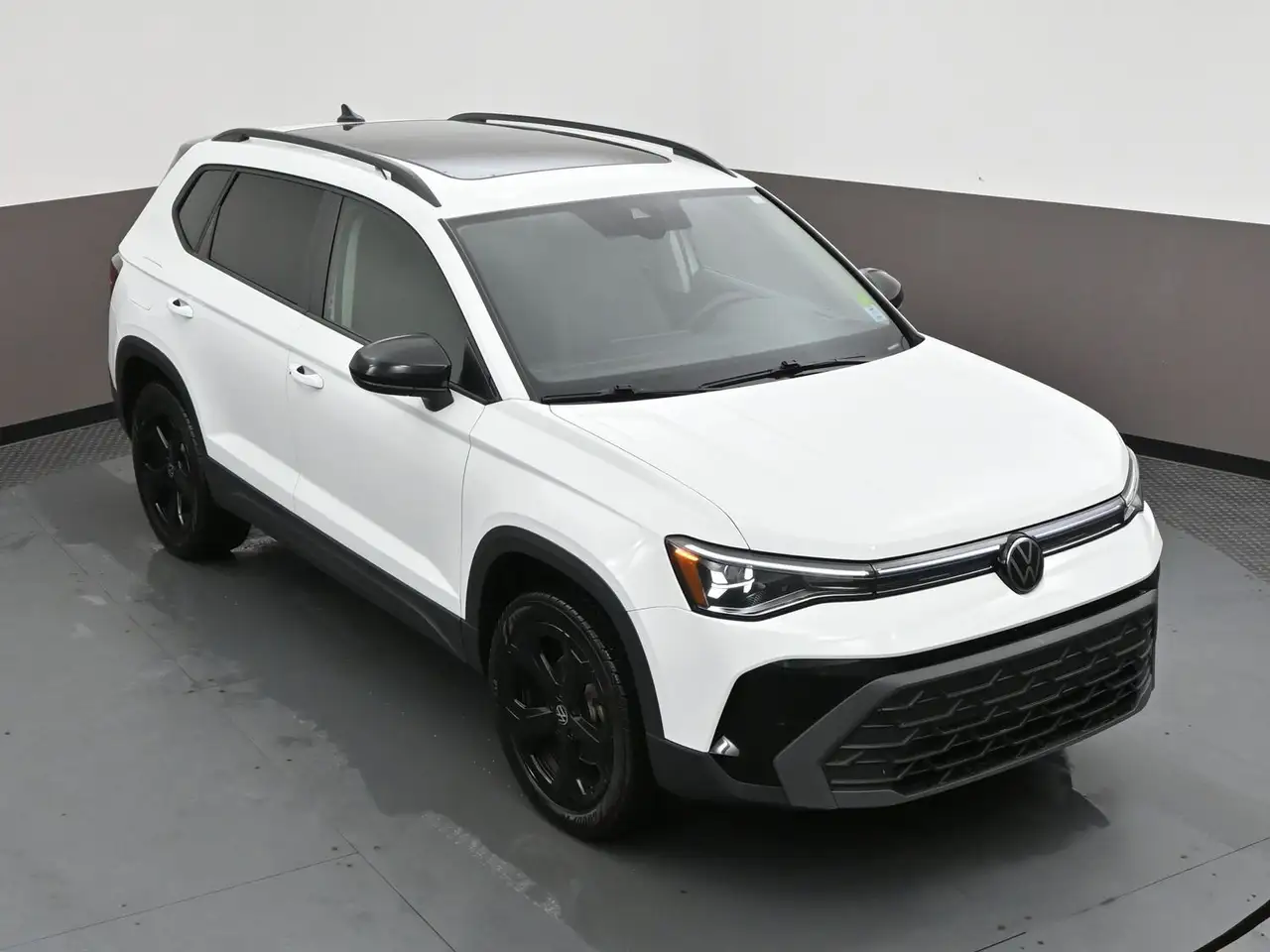 Volkswagen Taos снимка Volkswagen Taos