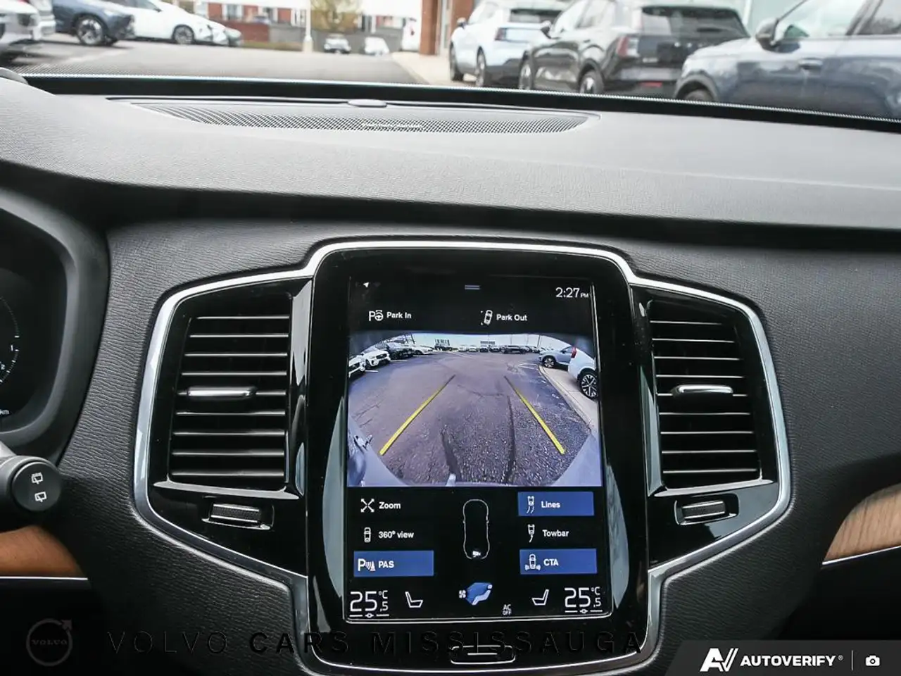 Volvo XC90 снимка Volvo XC90
