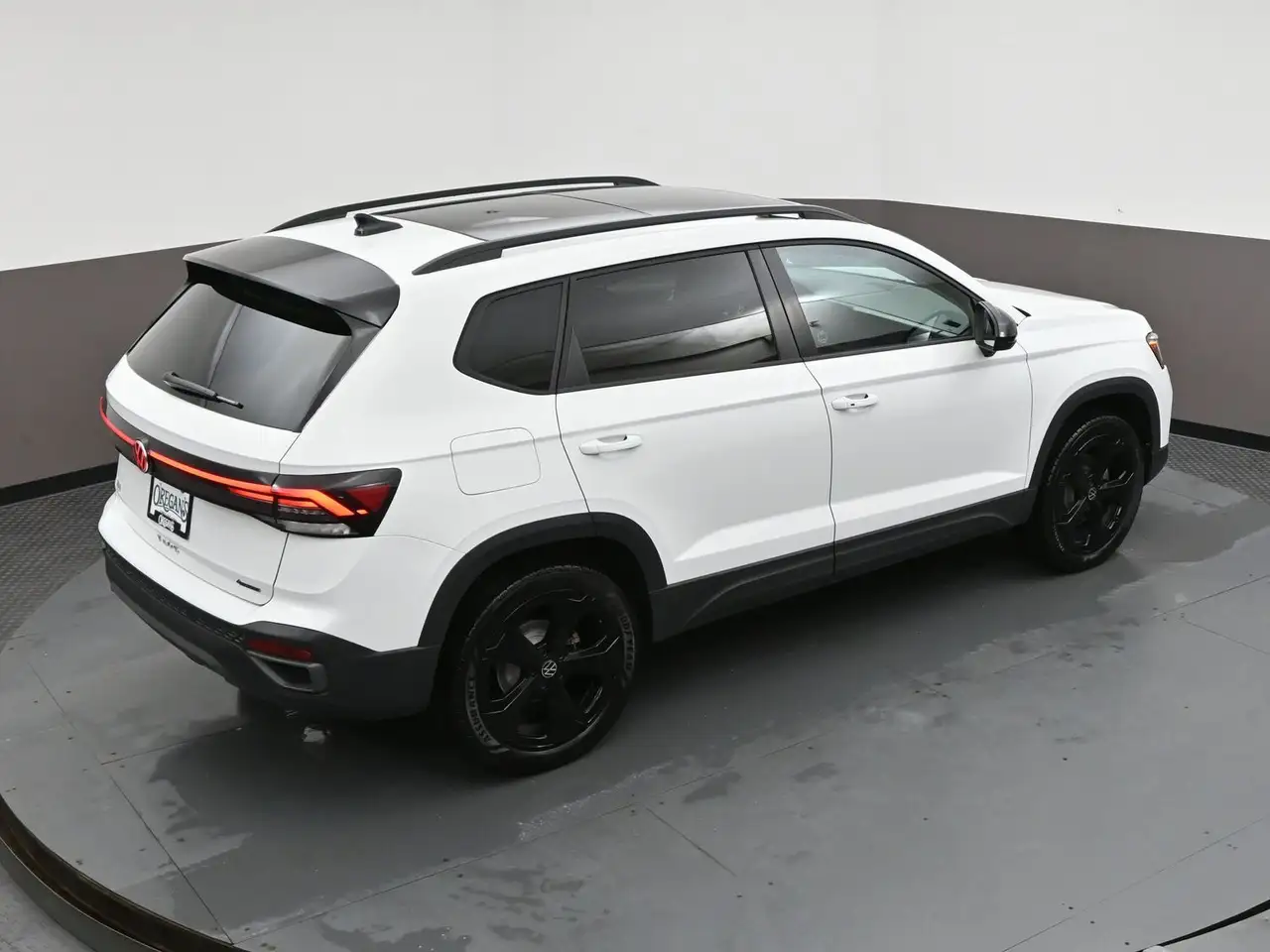 Volkswagen Taos снимка Volkswagen Taos