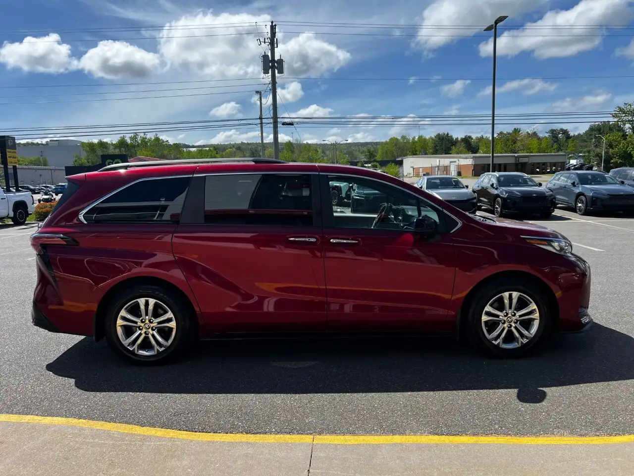 Toyota Sienna снимка Toyota Sienna