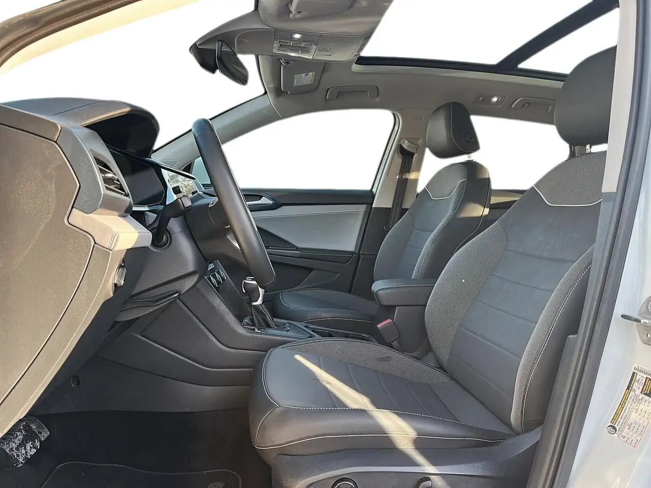 Volkswagen Taos снимка Volkswagen Taos