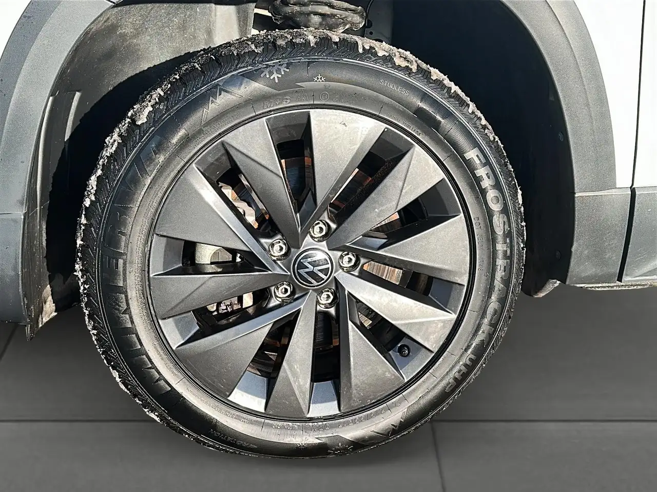 Volkswagen Taos снимка Volkswagen Taos