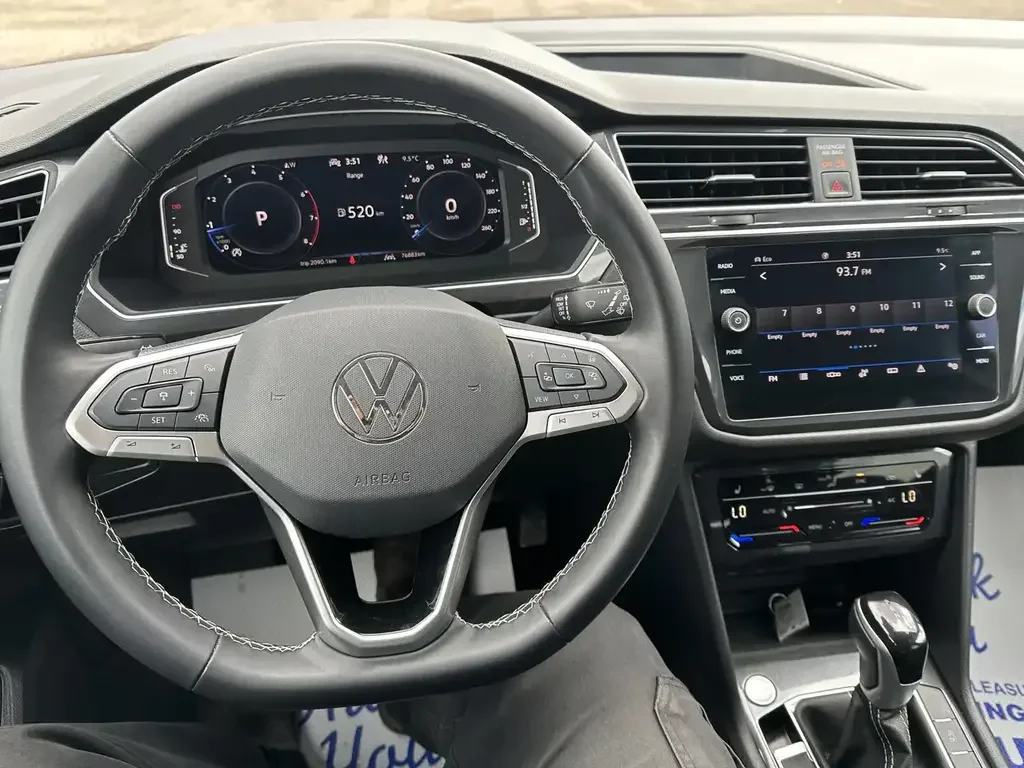 Volkswagen Tiguan снимка Volkswagen Tiguan