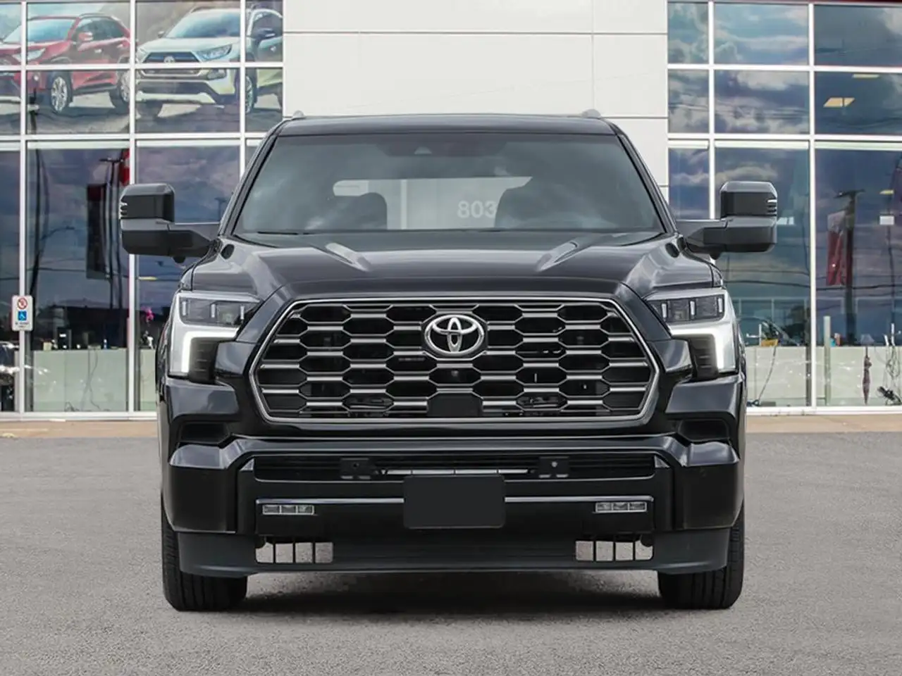 Toyota Sequoia снимка Toyota Sequoia
