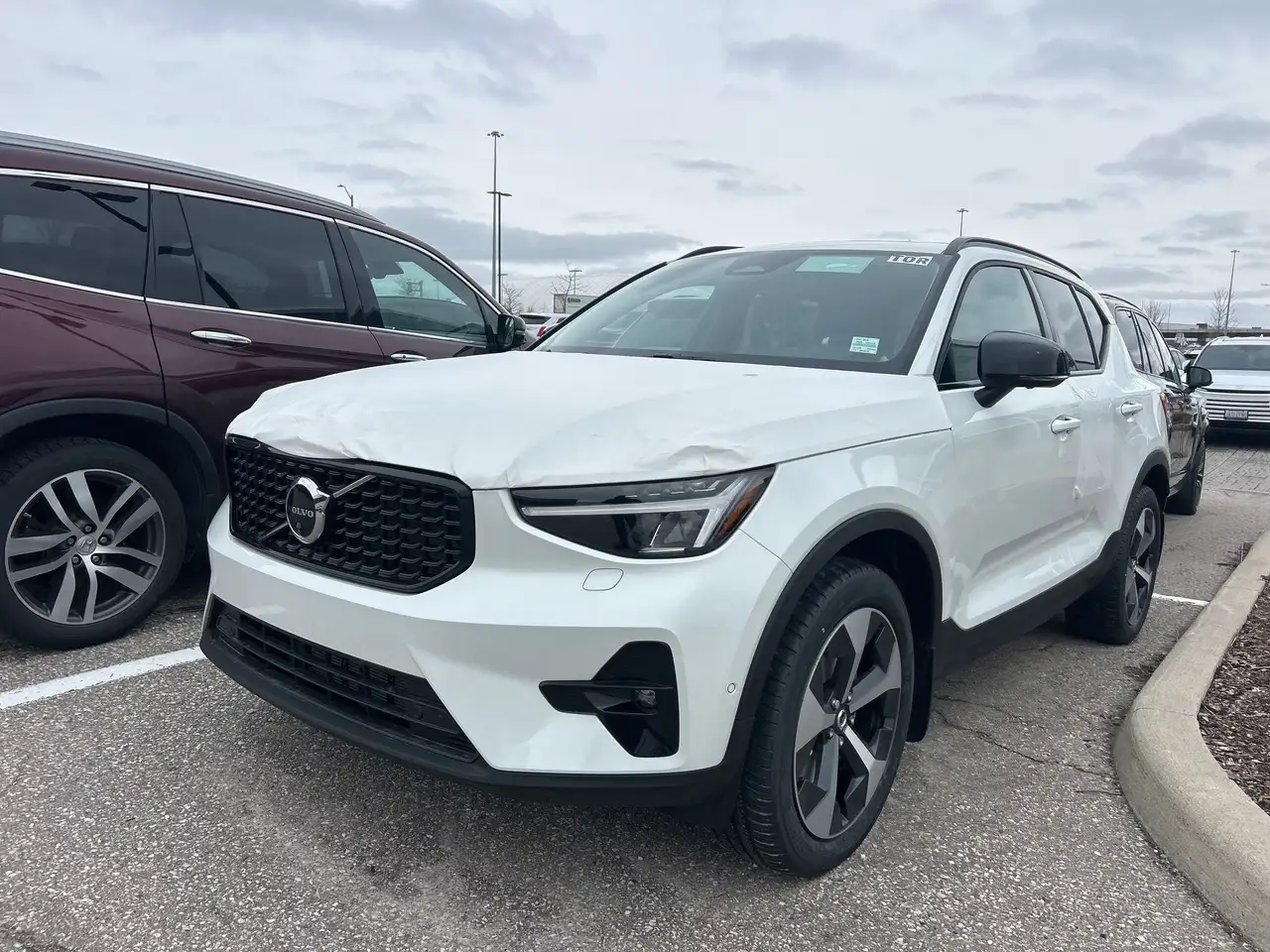 2026 Volvo XC40