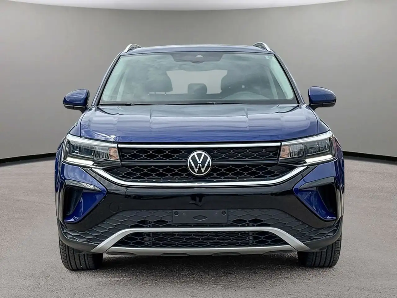 Volkswagen Taos снимка Volkswagen Taos