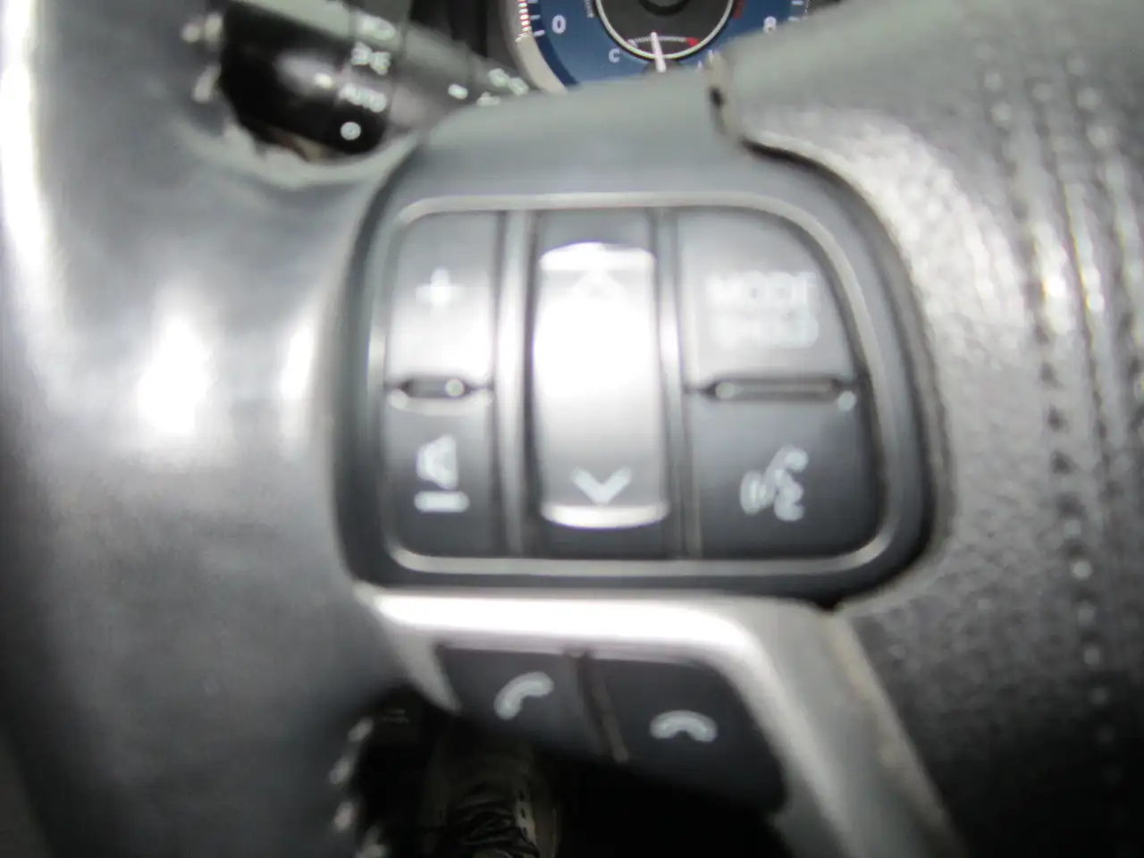 Toyota Sienna снимка Toyota Sienna