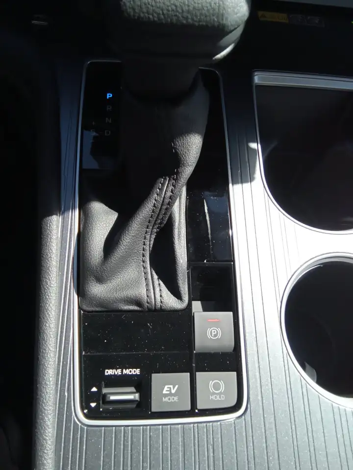 Toyota Sienna снимка Toyota Sienna