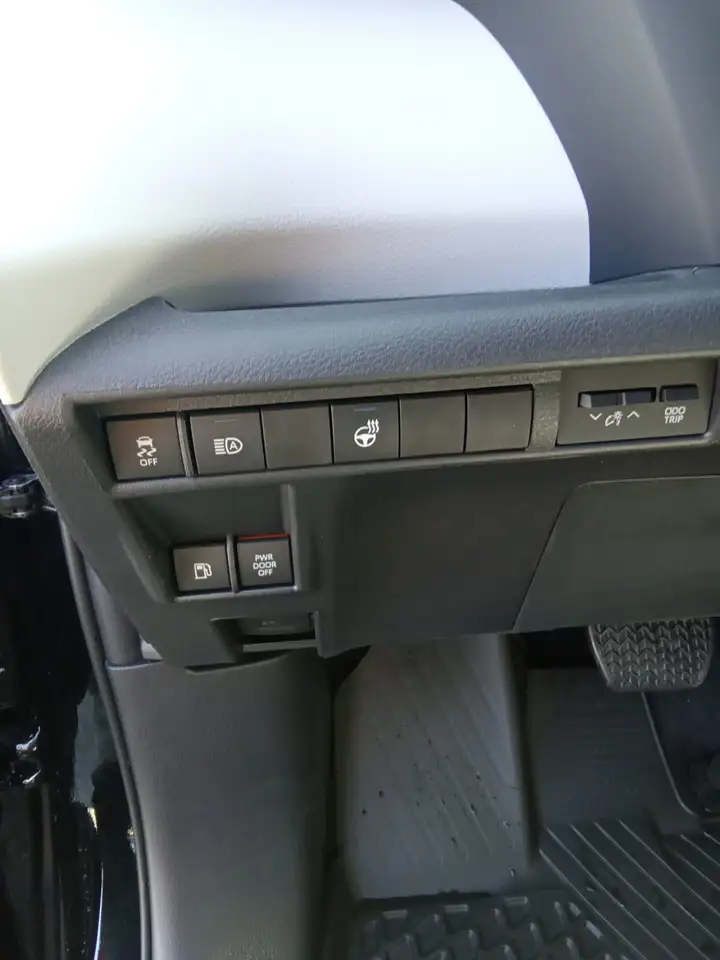 Toyota Sienna снимка Toyota Sienna