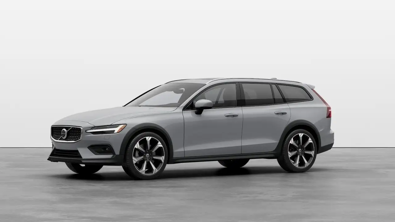 2026 Volvo V60 Cross Country
